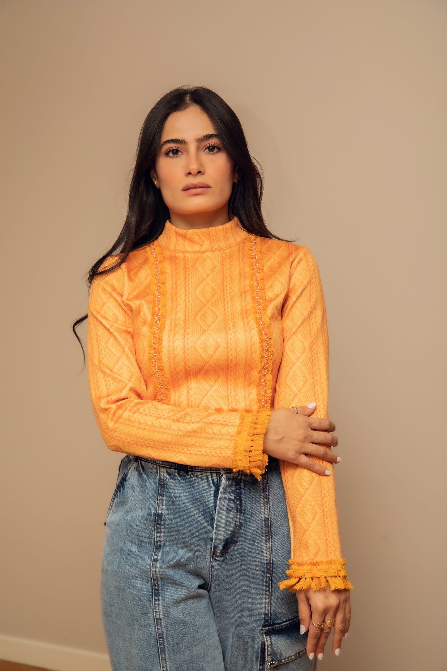 Top orange avec col roulé